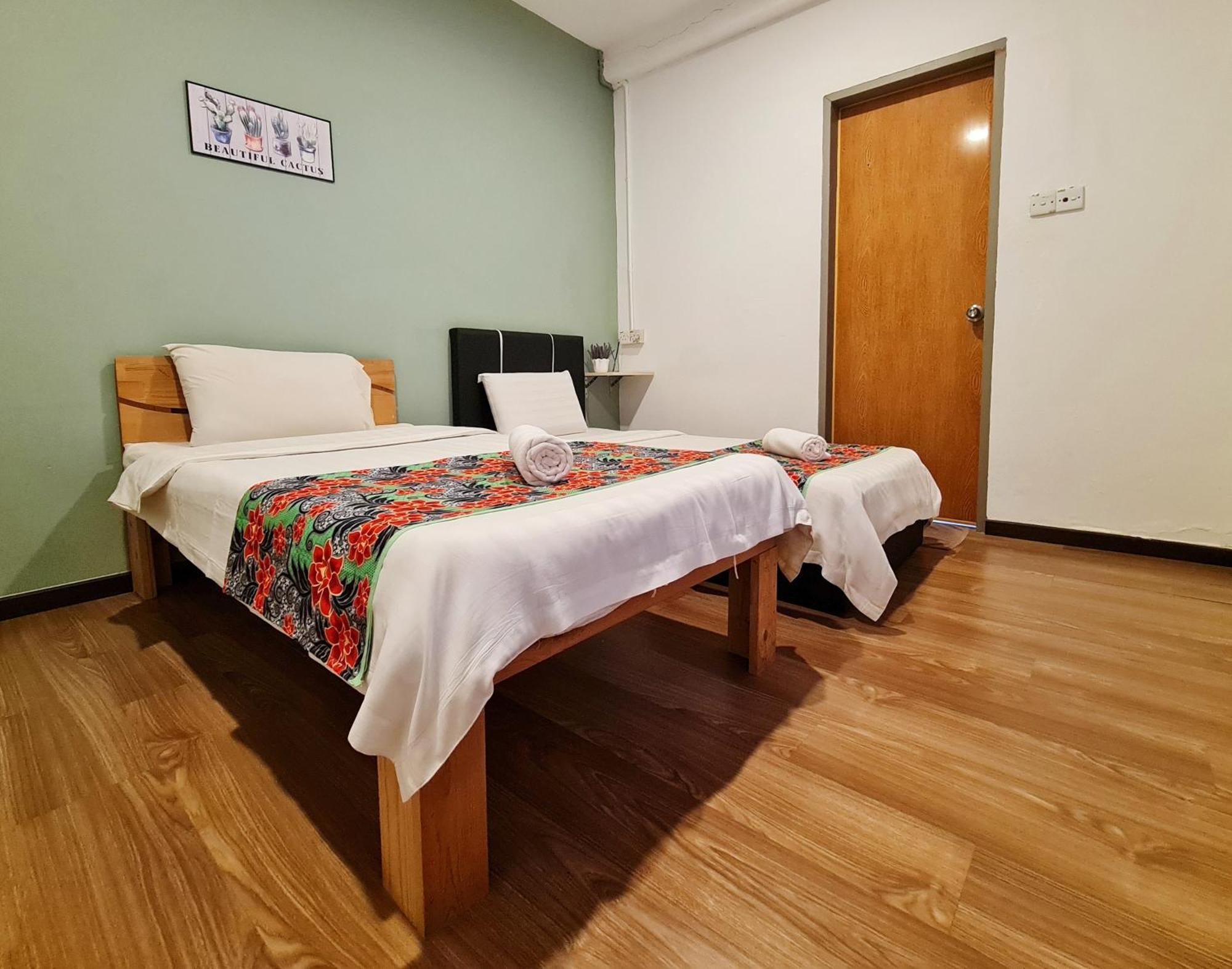 Treeline Urban Inn Кота-Кінабалу Екстер'єр фото